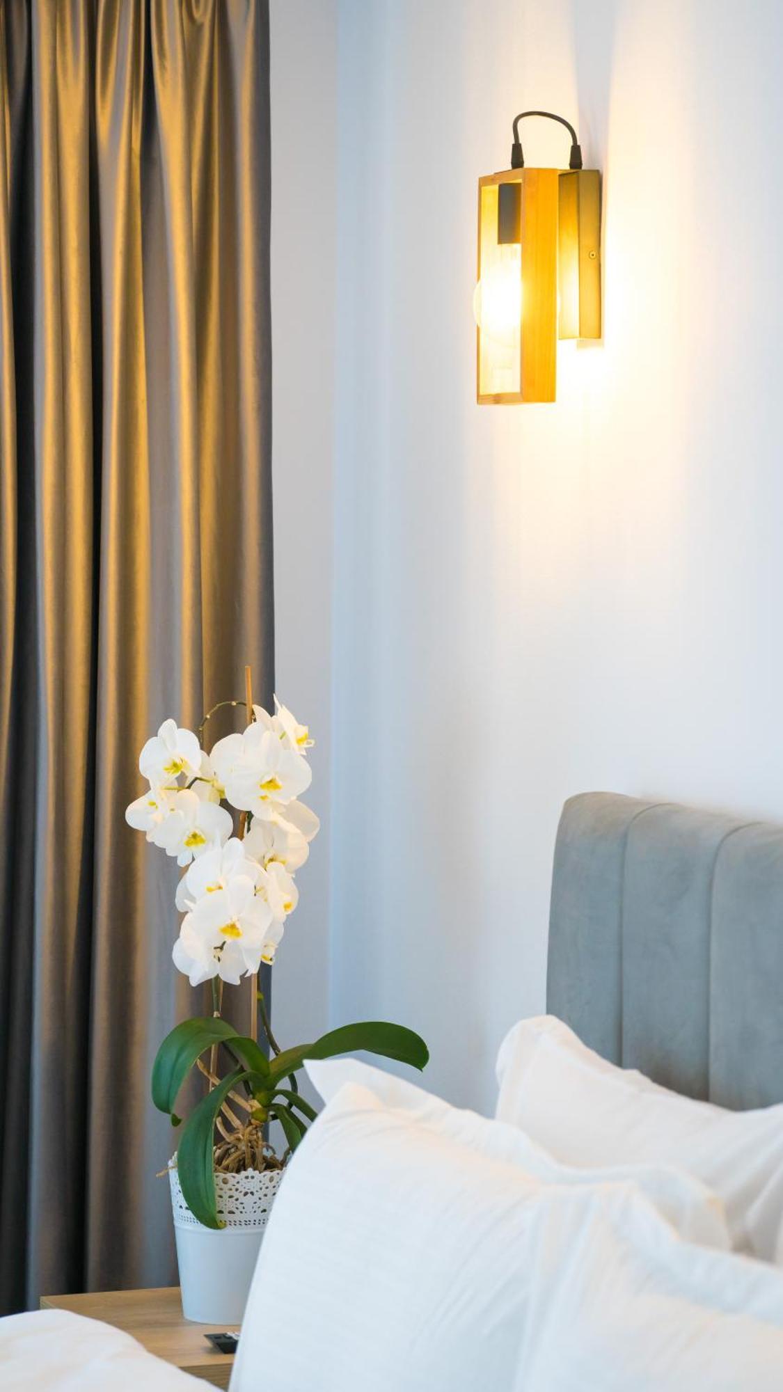Casa Zuz Voronet Hotel กูรา ฮูมอรูลุย ภายนอก รูปภาพ